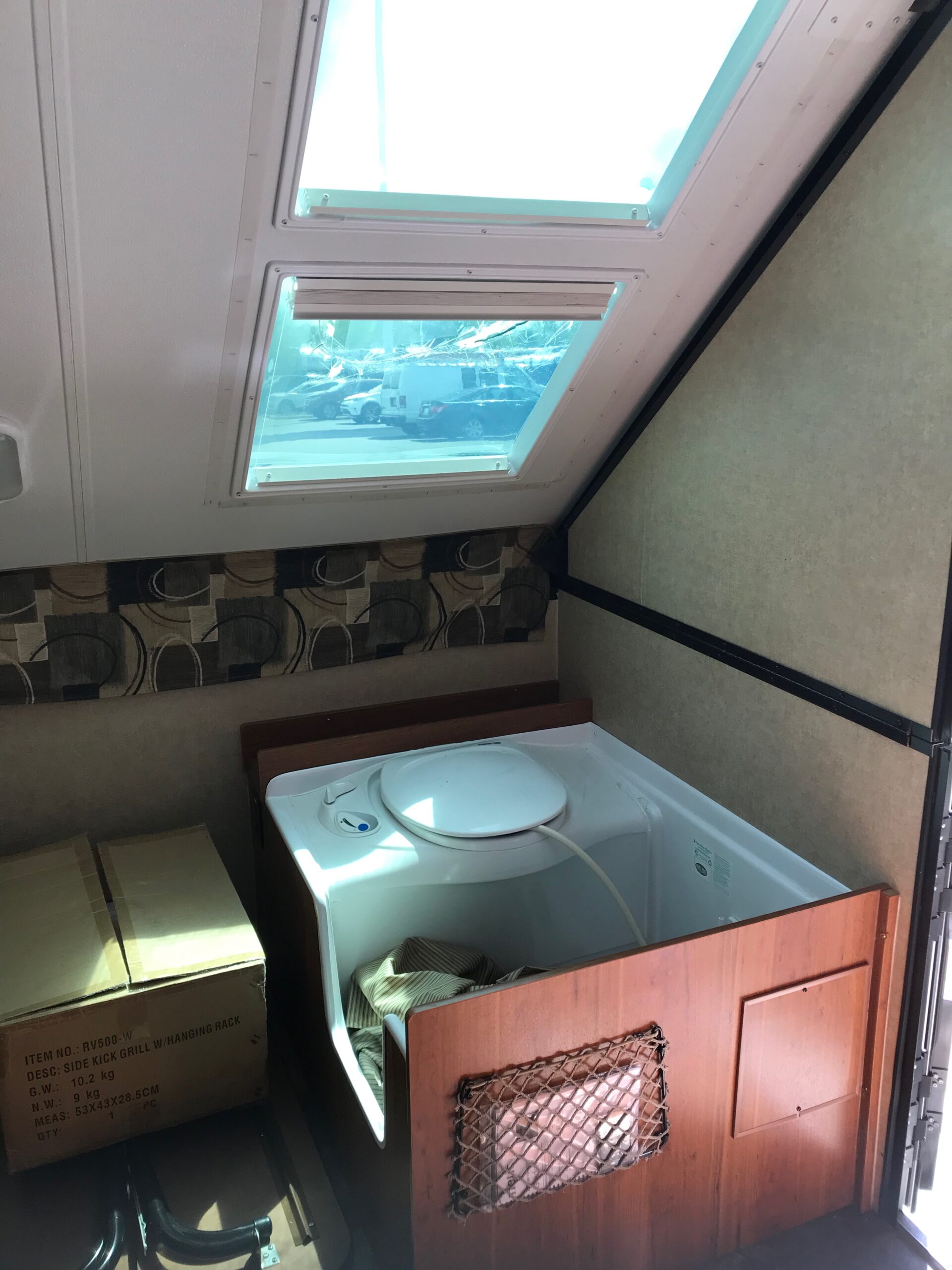 a.frame.camper.interior.4